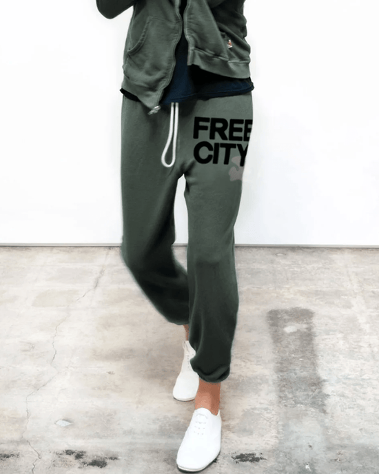 Free City Superfluff Lux OG Sweatpant in Bush 