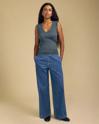 Estina Scoop Neck Tank Top in Coal Dust