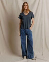 Hendrix - Cotton Short Sleeve Boxy V Neck Tee in Turbulence