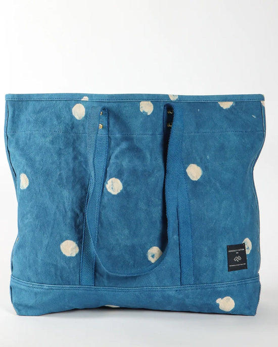 IMMODEST COTTON Large East West Tote in Light Indigo Moon 