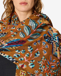 Inoui Editions Scarf / Etole 100 Rene Perrot in Brown 3 - Bliss Boutiques