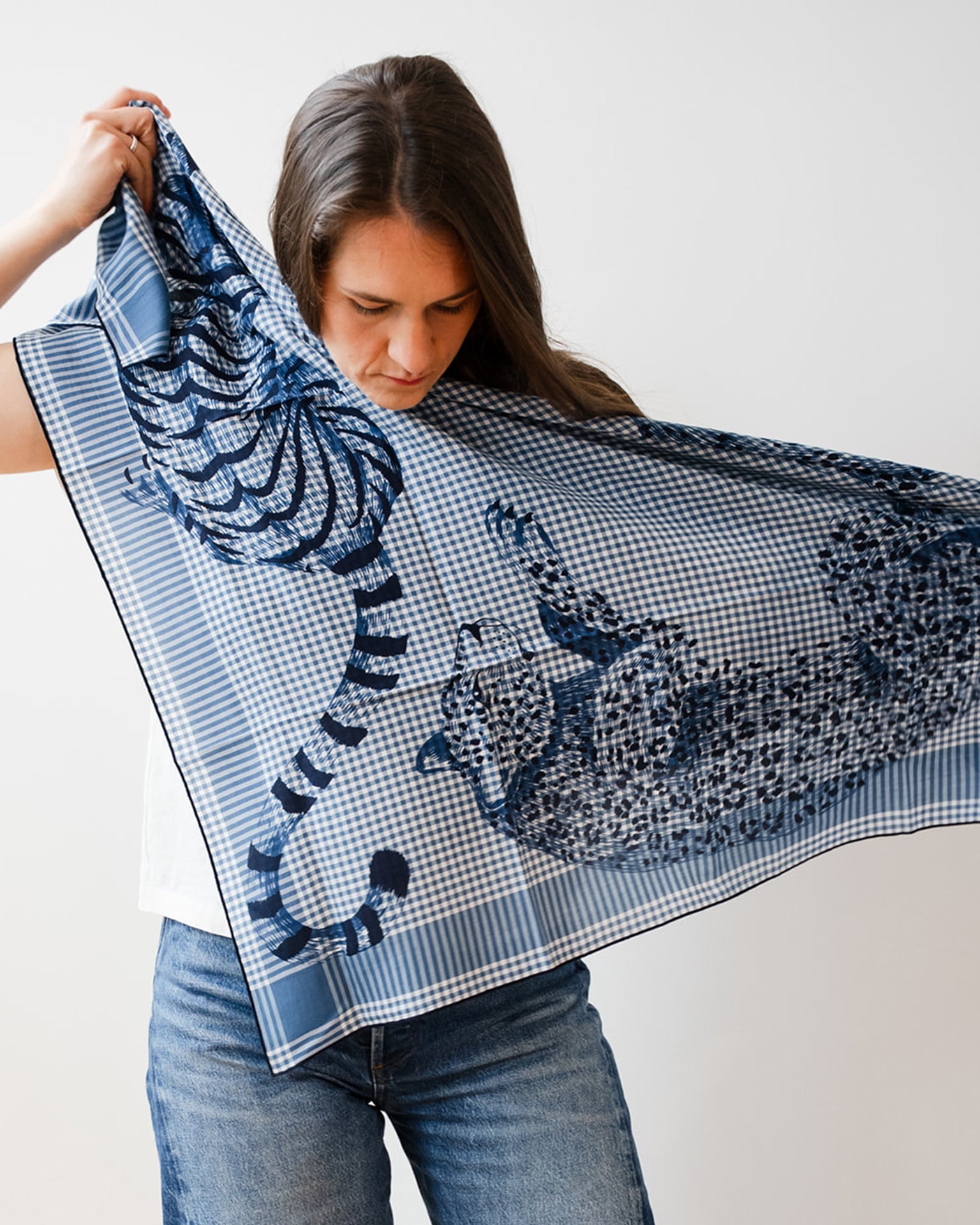 Square / Carre 100 Jorgen in Blue