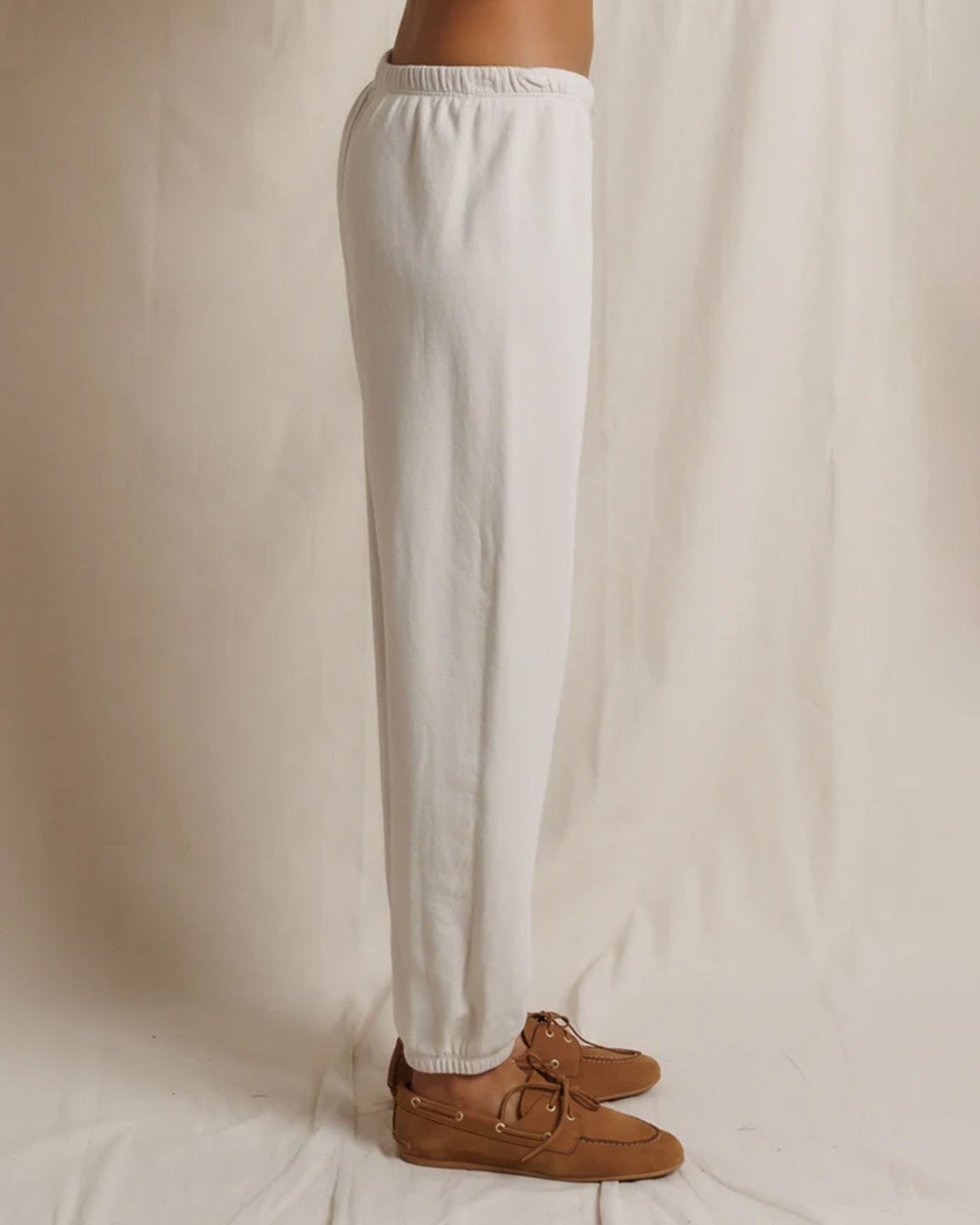 Johnny - French Terry Easy Sweatpant in Whitecap Grey