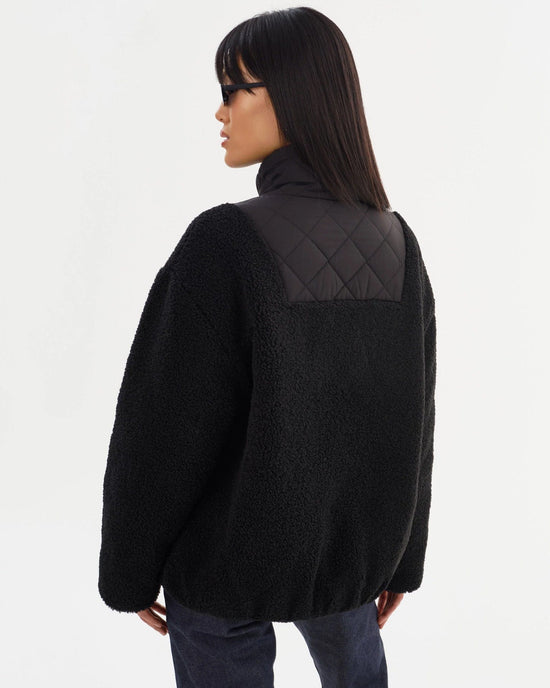 Lamarque Hadley in Black 