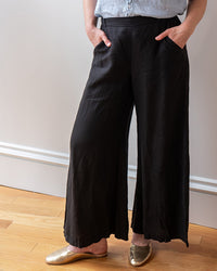 LLEA BLUE Becca Wide Leg Pant in Black Linen 1 - Bliss Boutiques