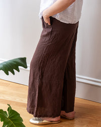 LLEA BLUE Becca Wide Leg Pant in Chocolate Linen 3 - Bliss Boutiques