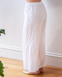 LLEA BLUE Becca Wide Leg Pant in White Linen 2 - Bliss Boutiques