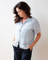 LLEA BLUE Casey S/S Shirt in Aqua Chambray Linen 5 - Bliss Boutiques