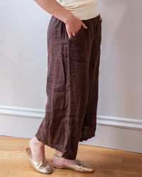 LLEA BLUE Cropped Becca Wide Leg Pant in Chocolate Linen 3 - Bliss Boutiques