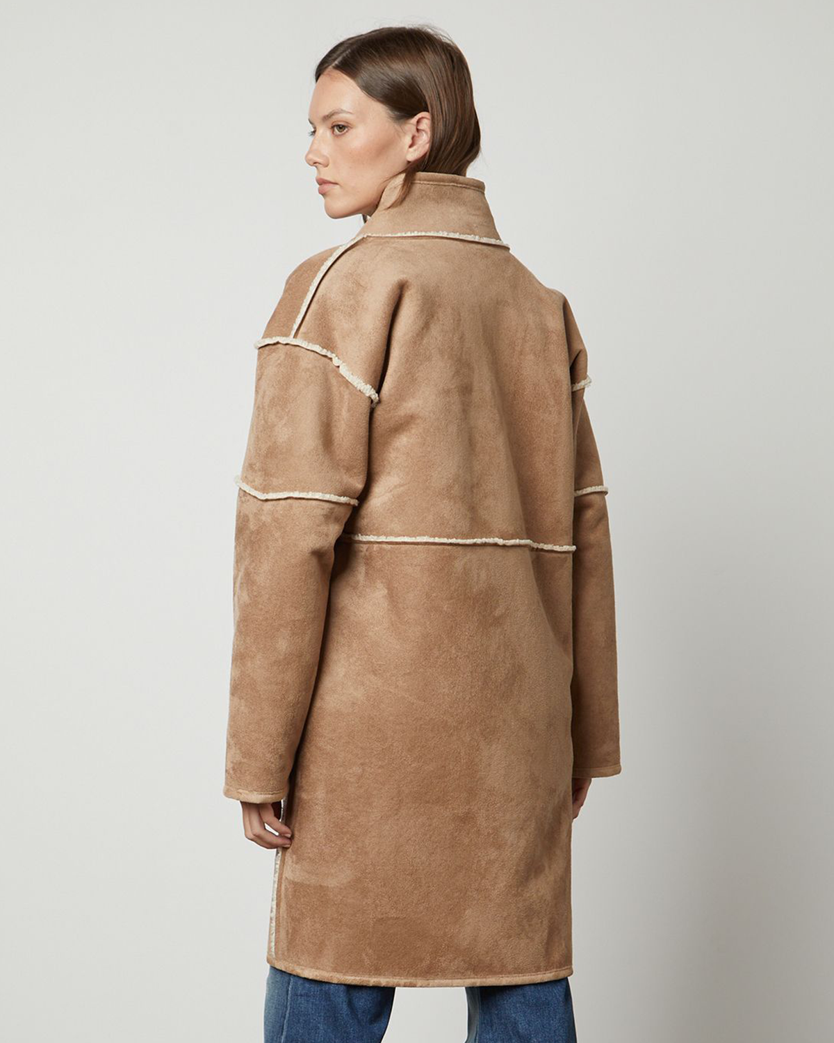 Cara Lux Sherpa Reversible Jacket in Sand