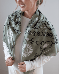 Maison Lecomte Flament Crustaces Cotton Bandana in Vert Doux 