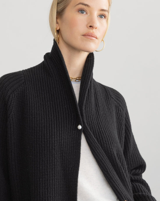 Margaret O'Leary Florence Coat in Nero 