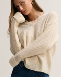 Margaret O'Leary Seed Stitch Vee in Ivory 1 - Bliss Boutiques