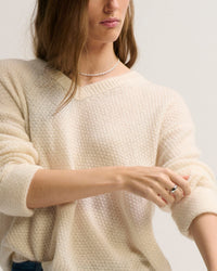Margaret O'Leary Seed Stitch Vee in Ivory 2 - Bliss Boutiques