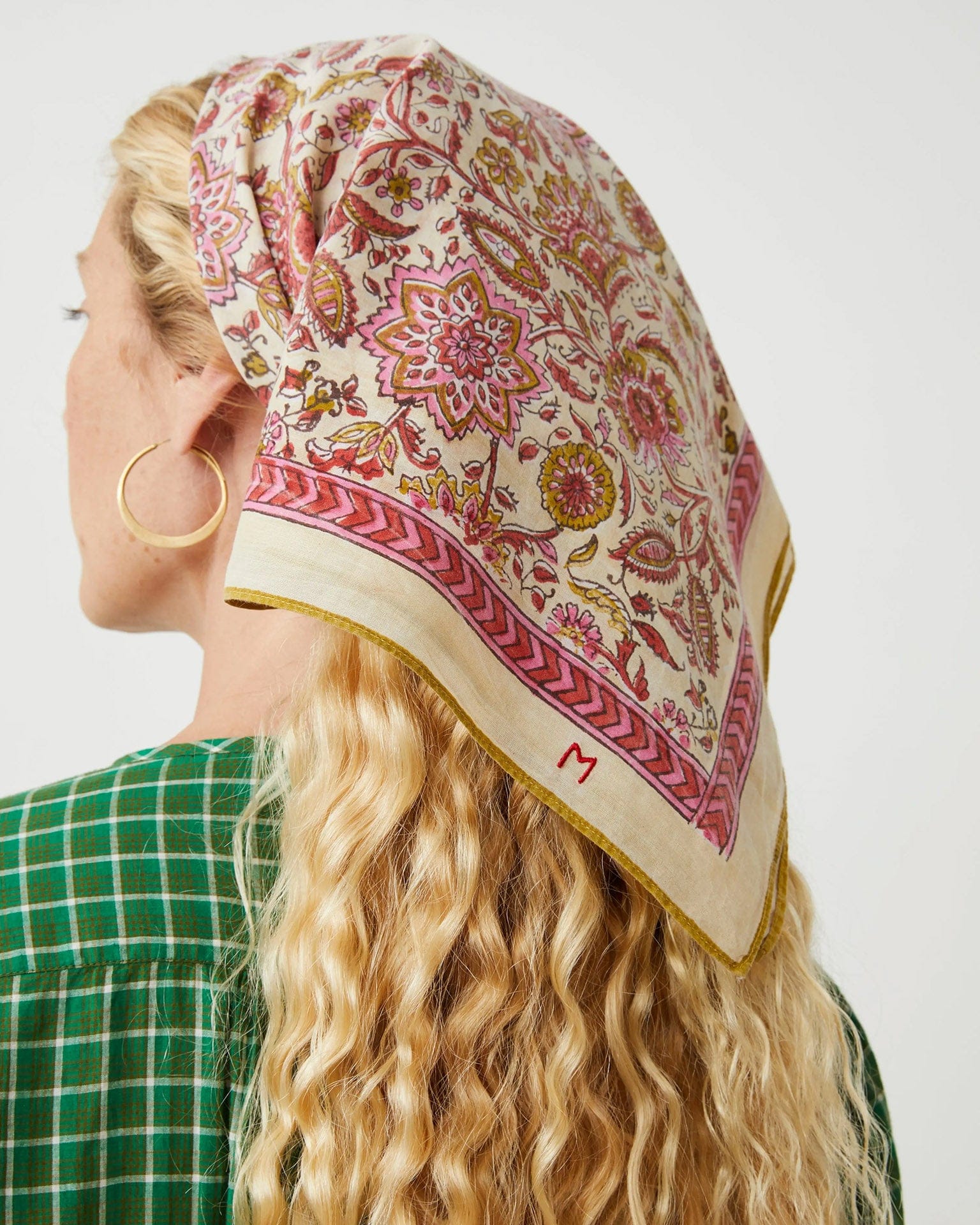 Agra Scarf No 823 in Tulip