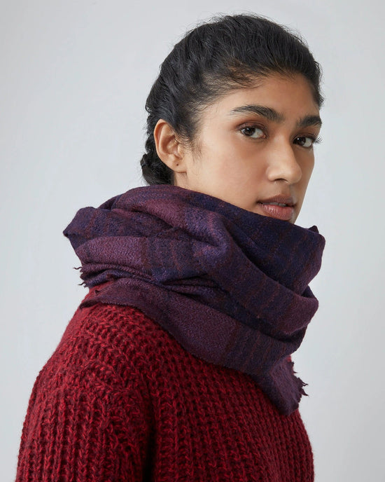 Moismont Anderson Wool Scarf No 803 in Fig 