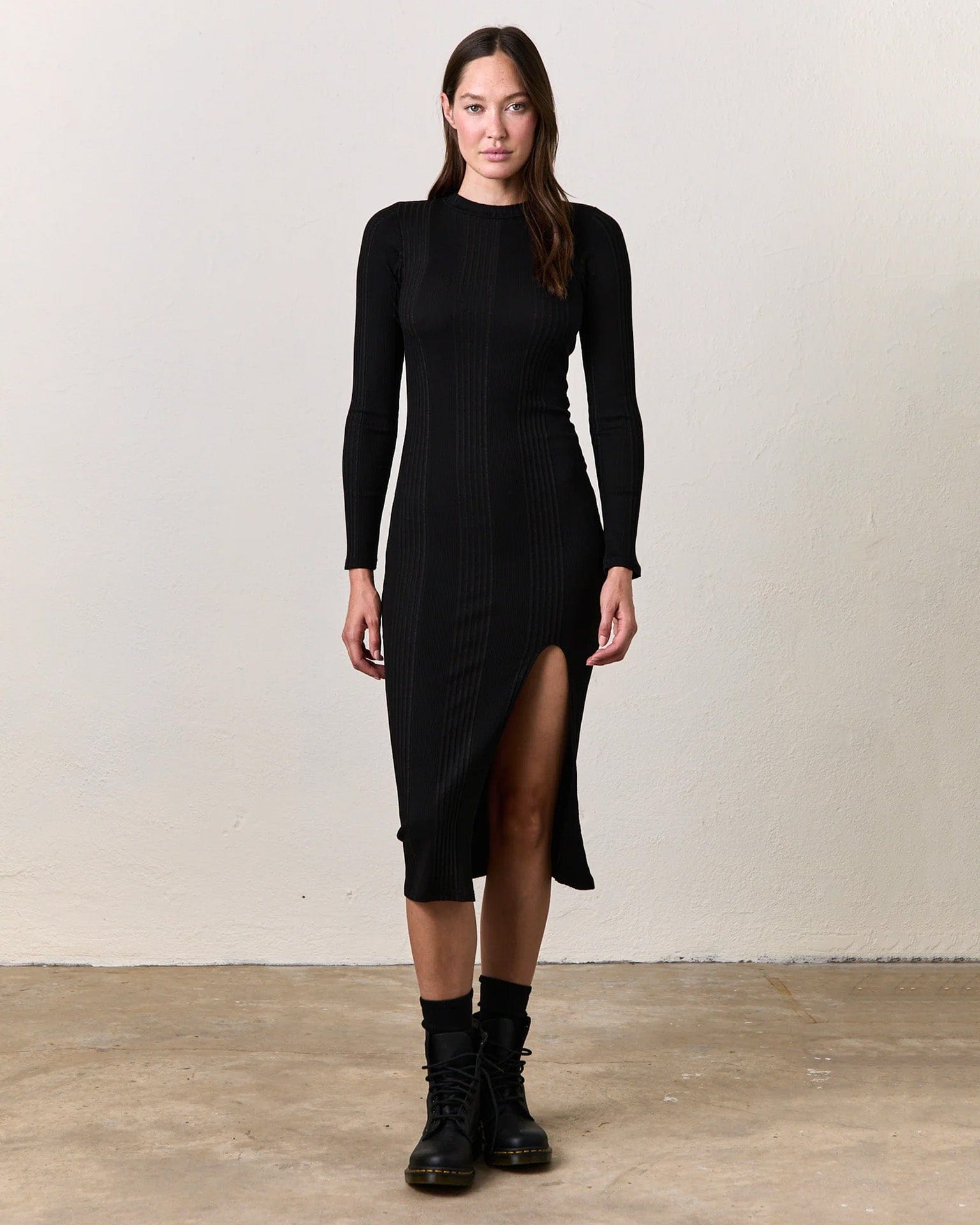 Cari Rib Fitted Dress in Black