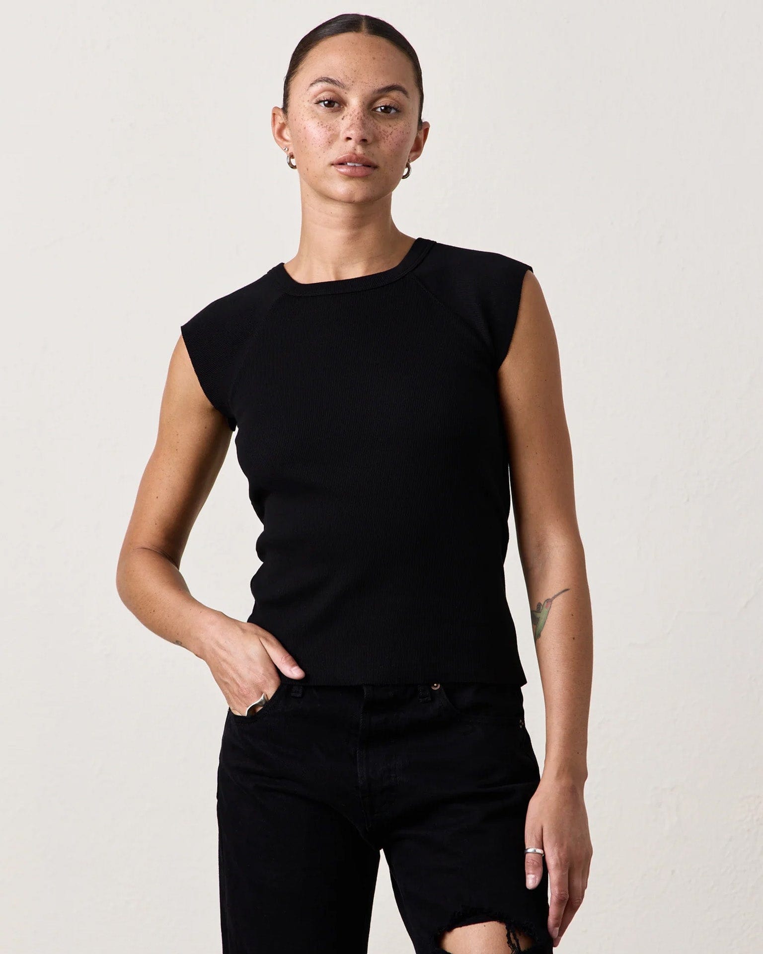 Chloe Rib Raglan T in Black