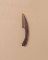 Saarde Flow Cheese Knife in Earth 