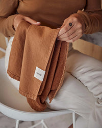 Saarde Vintage Wash Tea Towel in Terracotta 