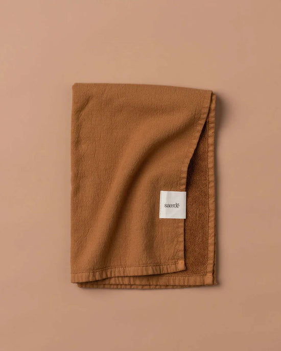 Saarde Vintage Wash Tea Towel in Terracotta 