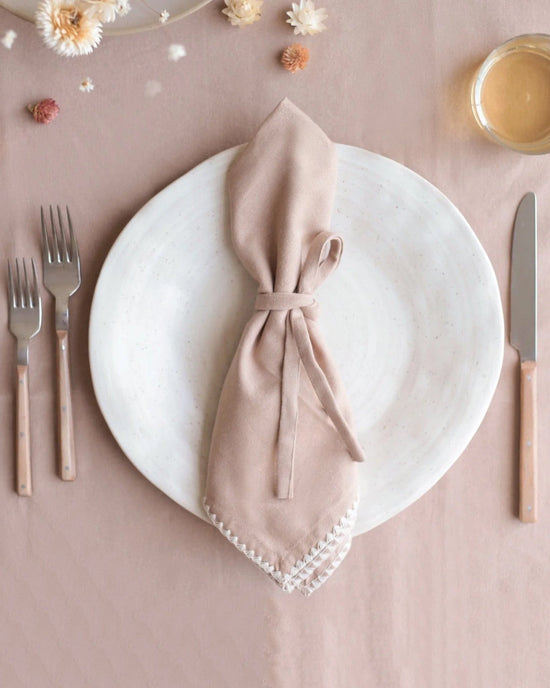 The Floral Society HOME Trellis Napkins in Dune - S/2