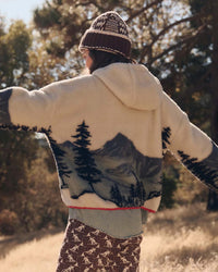 the Great Outdoors The Plush Horizon Full Zip in Snowcap View Landscape 5 - Bliss Boutiques