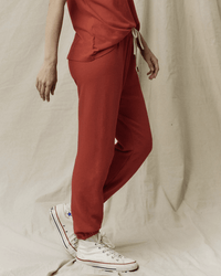 the Great The Stadium Sweatpant in Campfire 