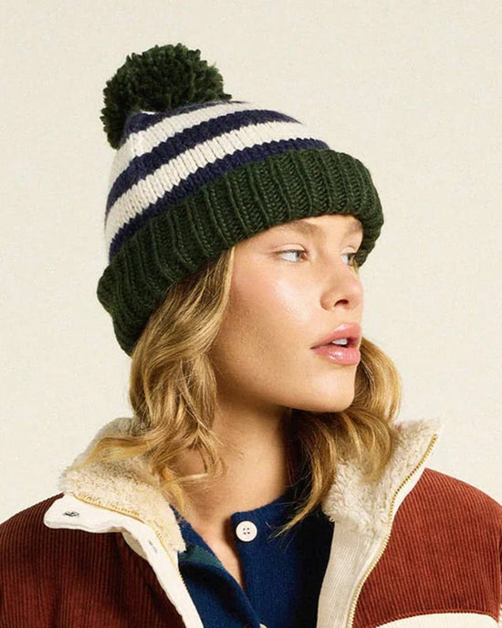 Trovata Birds of Paradis Beanie in Blue Stripe 