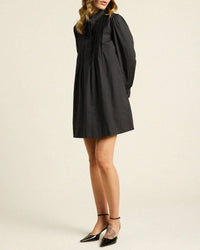 Trovata Birds of Paradis Eve Shift Dress in Black 