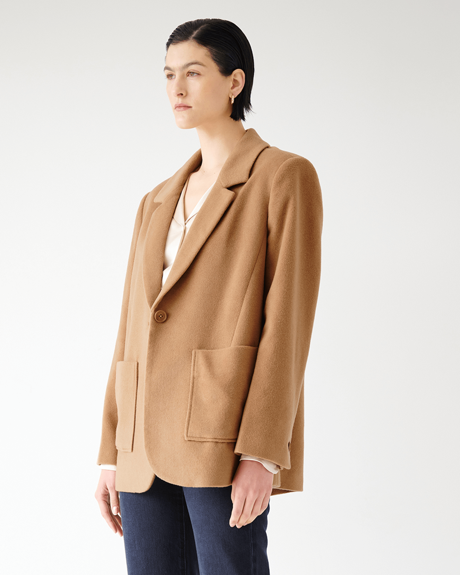 Velvet by Graham Spencer Alamos L S Blazer in Camel Bliss