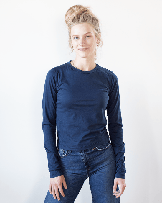 Velvet by Graham & Spencer Clothing Lillie L/S Crop Top in Midnight