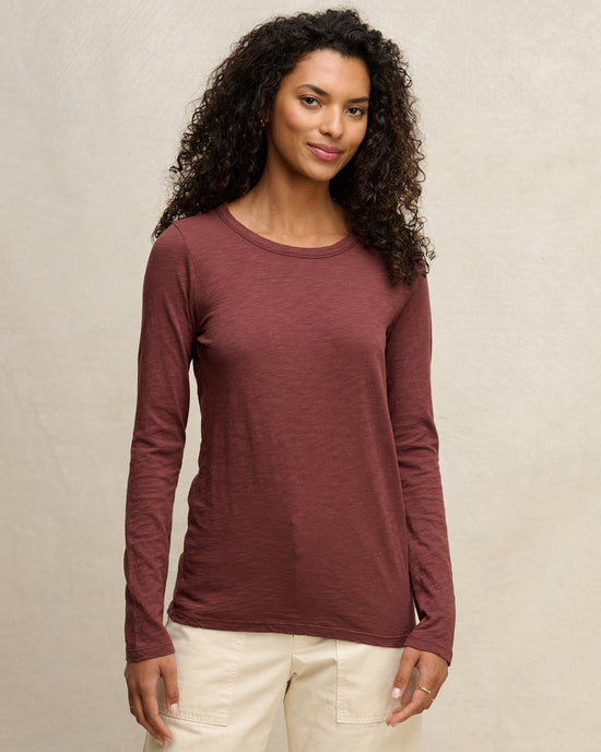 Velvet by Graham & Spencer Lizzie L/S Crew in Henna 