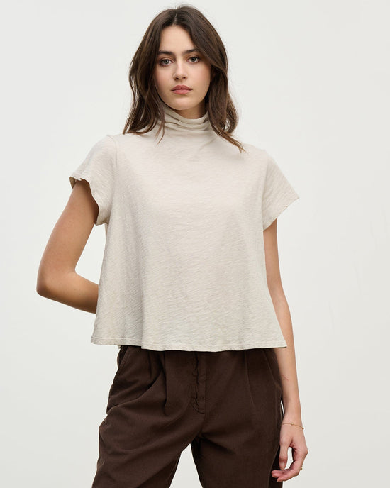Velvet by Graham & Spencer Savi S/S Mock Neck Crop Top in Cookie 