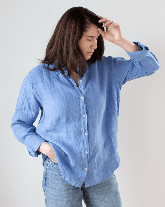 Velvet by Graham & Spencer Sisi L/S Button Top in Chambray 