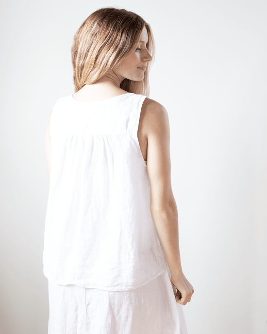 Velvet by Graham & Spencer Tacy V Neck Tank in White 