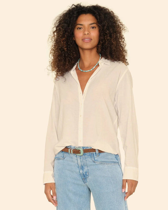 XiRENA Beau Shirt in Parchment 