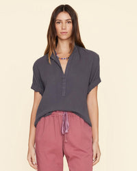 XiRENA Cruz Top in Charcoal 