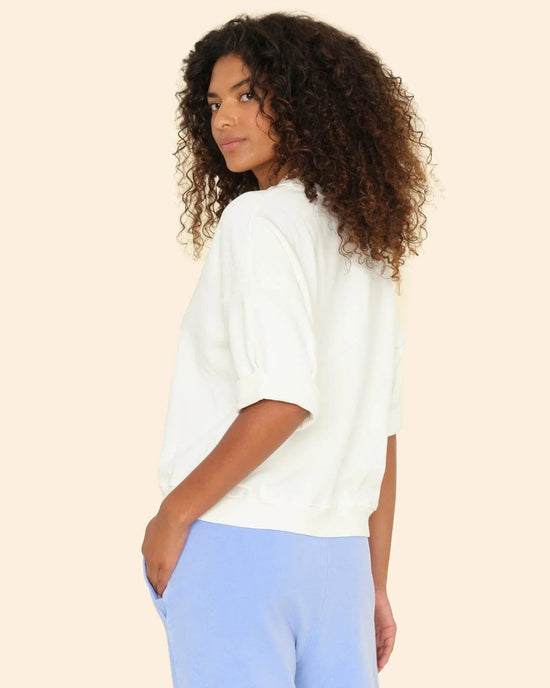 XiRENA Trixie Sweatshirt in Alabaster 