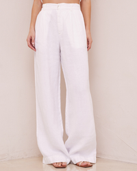 Pleated Wide Leg Trouser in White
