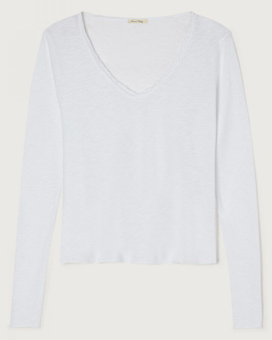 Sonoma L/S V in Blanc white long-sleeve v-neck t-shirt by American Vintage displayed on a plain background.