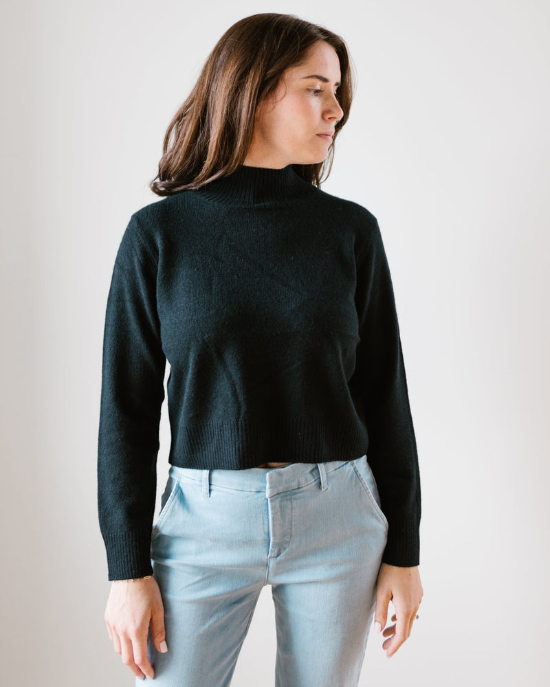 525 Clothing Mock Neck Pullover in Black