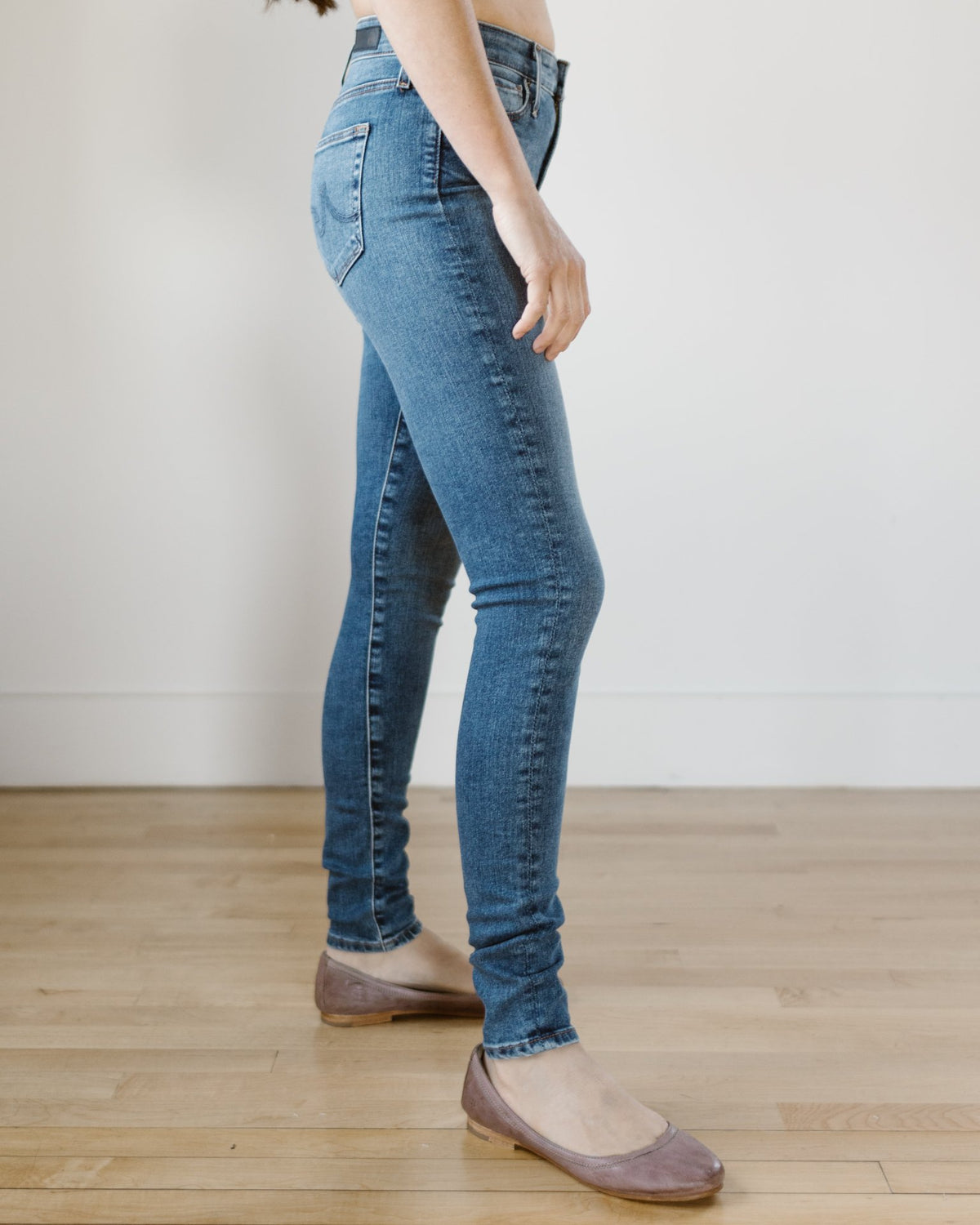AG Jeans Denim Farrah Skinny in Bluebell
