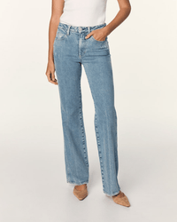 AMO Denim Georgia Flare in Respect