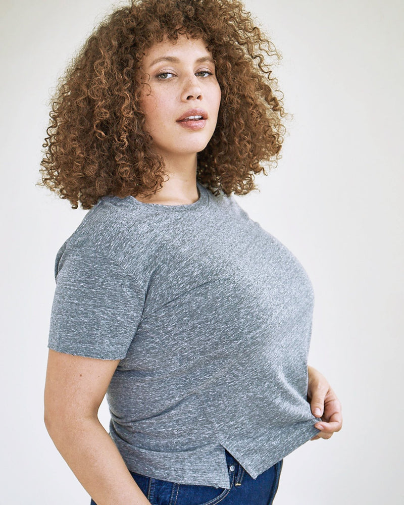 AMO Clothing Twist Tee in Heather Grey
