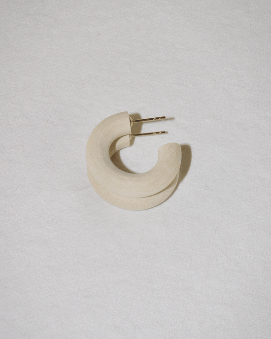 B&L C Hoop in Mini in Chanel Ivory 
