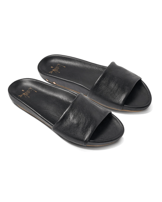 beek.. Shoes Gallito in Black