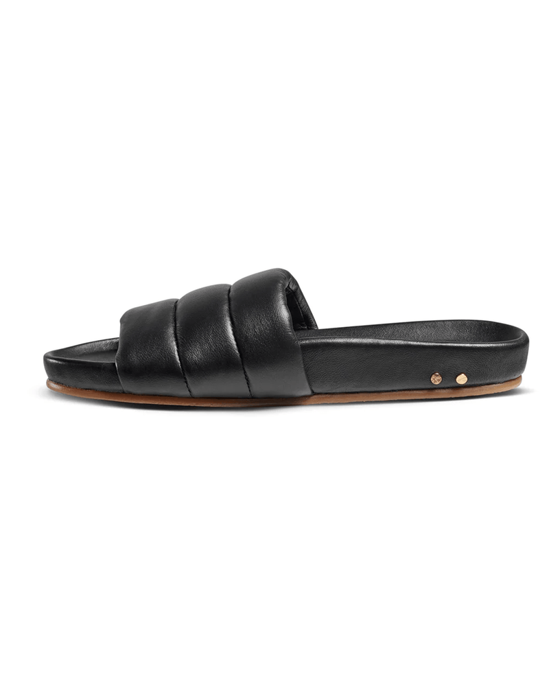 beek.. Shoes Martin in Black