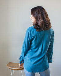 Bella Dahl Clothing Del Mar Two Pkt Button Down in Teal Ocean