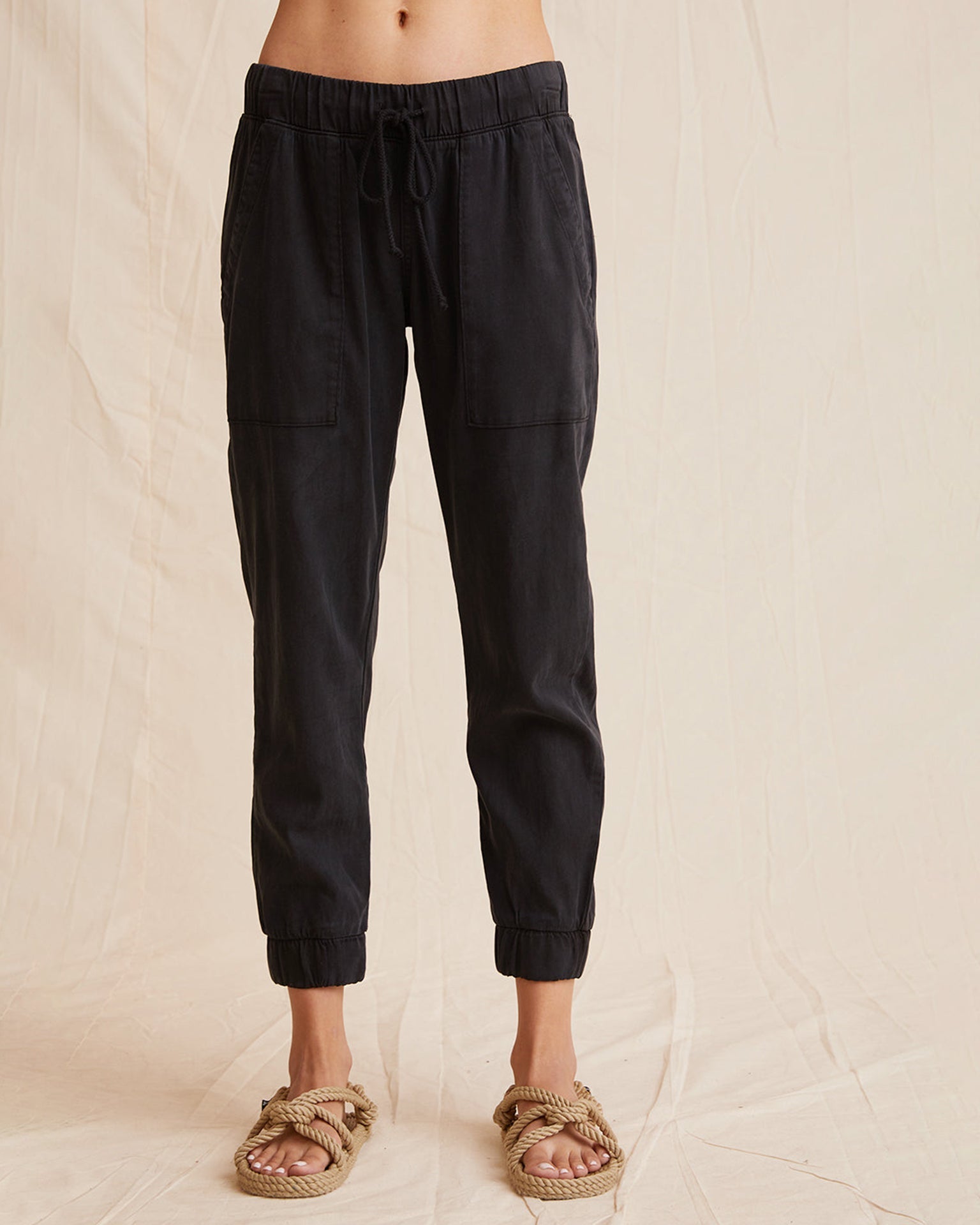 Bella dahl store denim joggers